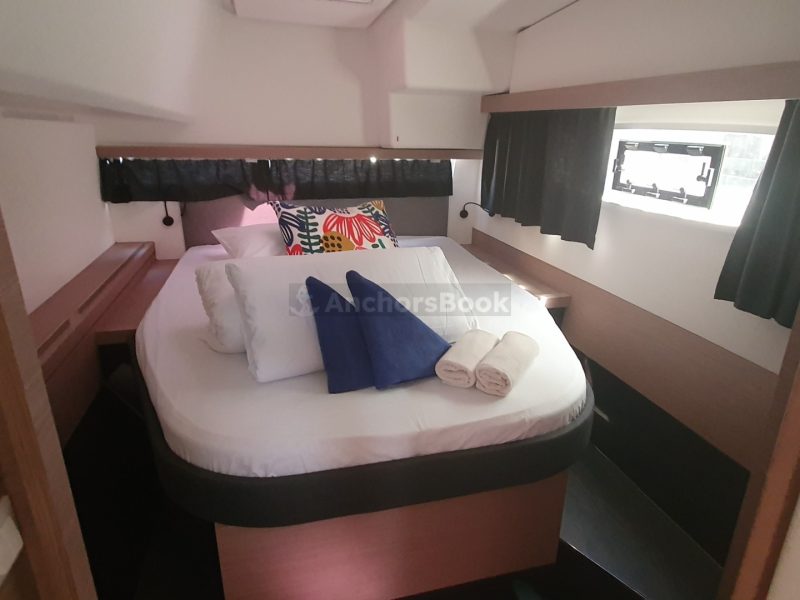 Isla 40 Catamaran - Sailor Venus - Full Week Charter In Dubrovnik