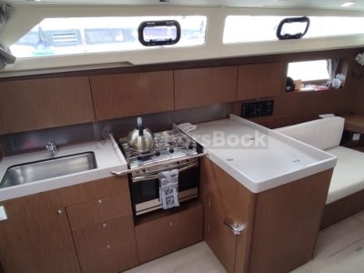 1 Week Sailing Yacht Charter In Volos, Greece | MAERA