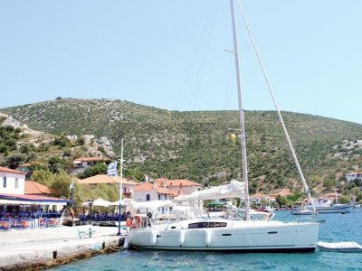 1 Week Sailing Yacht Charter In Loutraki, Greece | THALASSA