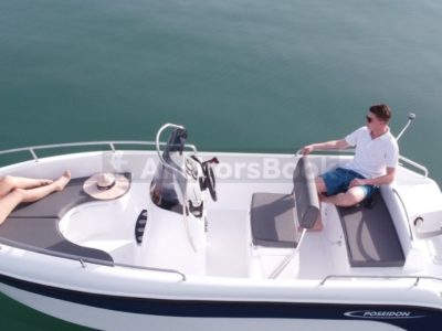 Milos Eldoris 4 Poseidon White (full day rental) - No license required