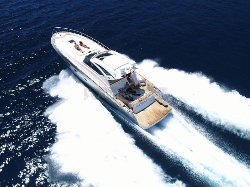 Full Day Boat Rental In Italy - CAYMAN 58 HT