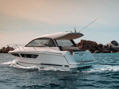Full Day Boat Rental In Italy - JEANNEAU LEADER 9 HT