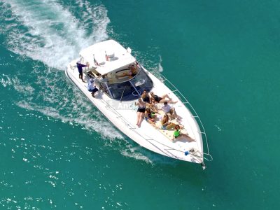Private Premium Yacht 46FT Rental in Cancun