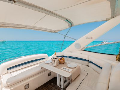 Private Premium Yacht 46FT Rental in Cancun