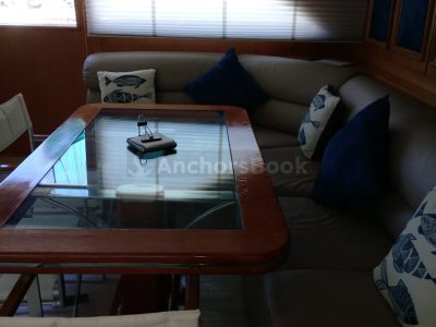Luxury Yacht Rental In Puerto Vallarta, Jalisco | Amixtli