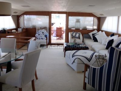 Luxury Yacht Rental In Puerto Vallarta, Jalisco | Amixtli