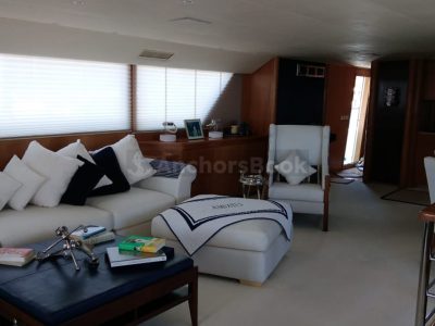 Luxury Yacht Rental In Puerto Vallarta, Jalisco | Amixtli