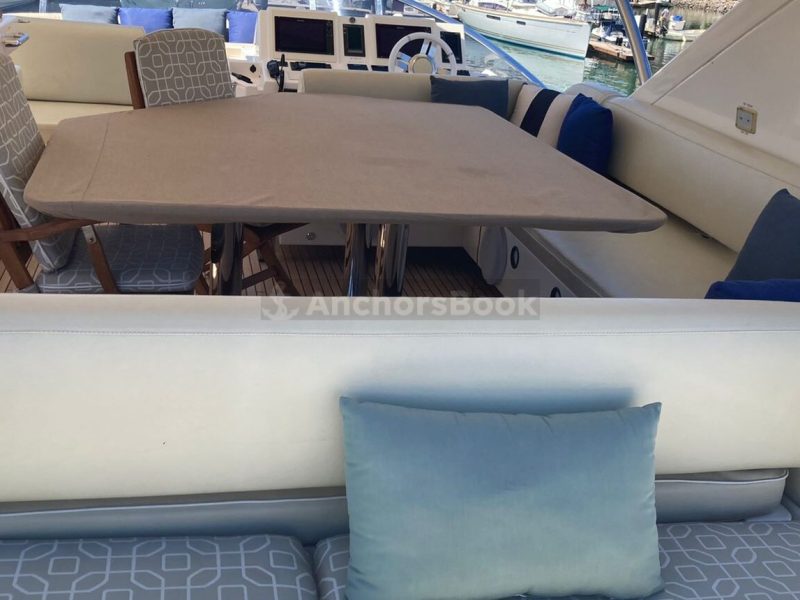 Luxury Yacht Rental In Puerto Vallarta, Jalisco | Azimut 70