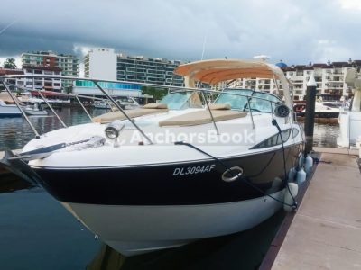 Luxury Yacht Rental In Puerto Vallarta, Jalisco | Bayliner 32