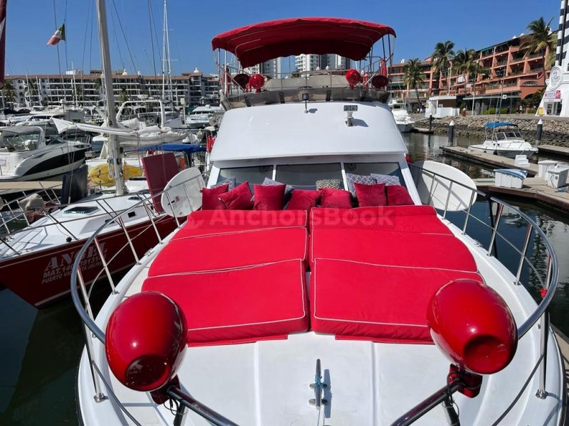 Luxury Yacht Rental In Puerto Vallarta, Jalisco | Bertram 58