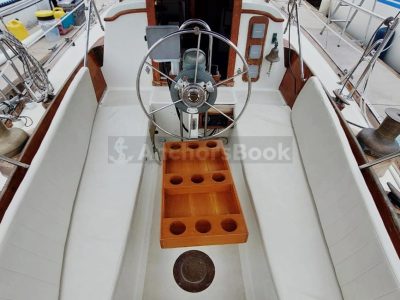 Luxury Sailboat Rental In Puerto Vallarta, Jalisco | Columbia 40