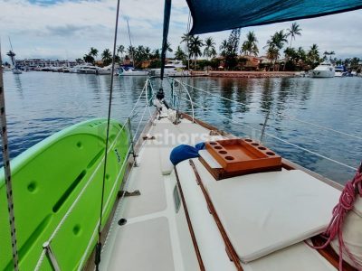 Luxury Sailboat Rental In Puerto Vallarta, Jalisco | Columbia 40