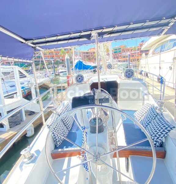 Luxury Sailboat Rental In Puerto Vallarta, Jalisco | Coronado 36
