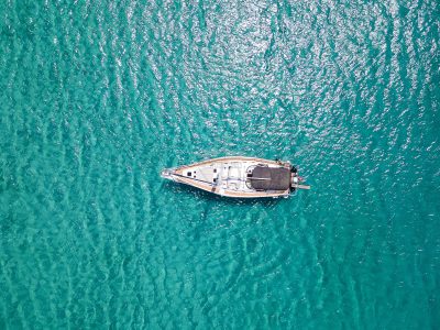 Private daily sailing cruise with culinary exploration in Athenian Riviera