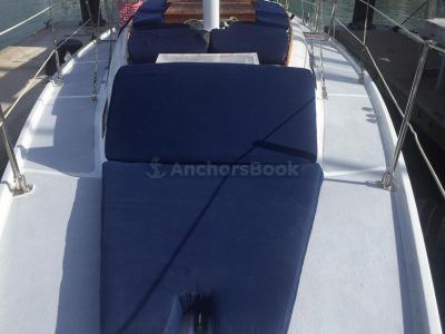 Luxury Sailboat Rental In Puerto Vallarta, Jalisco | Ericson 35