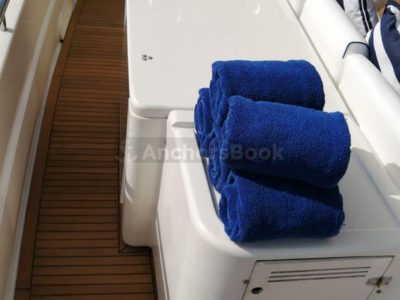 Luxury Yacht Rental In Puerto Vallarta, Jalisco | Ferreti 80