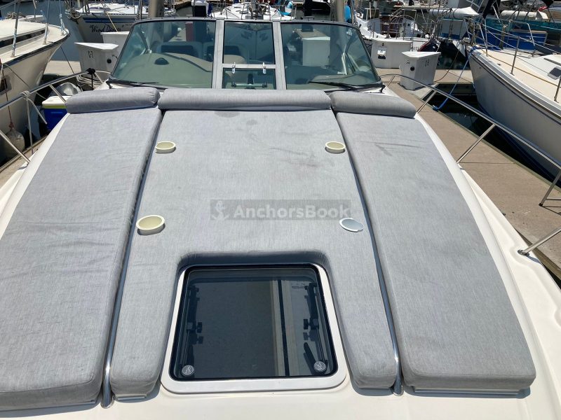 Beautiful SeaRay 34