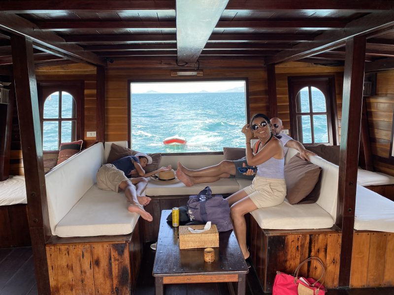 Full Day Sam Roi Yacht Tour