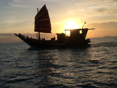 Full Day Sam Roi Yacht Tour