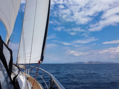 Private daily sailing cruise with culinary exploration in Athenian Riviera
