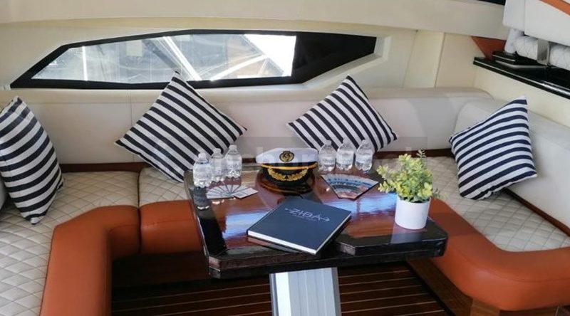 Luxury Yacht Rental In Puerto Vallarta, Jalisco | Marquis 50 Ziva