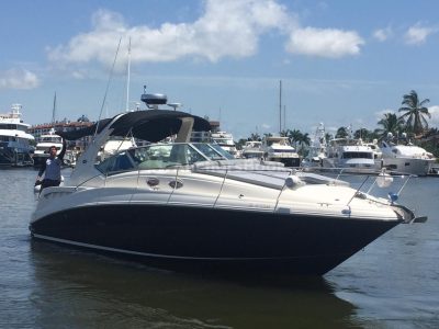 Beautiful SeaRay 34