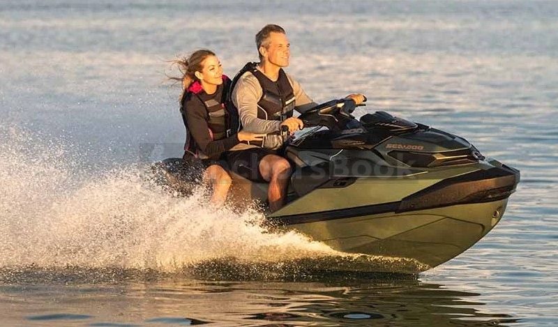 1-7 Day Jet Ski Rental Seadoo GTX 300 In Edmonton, Alberta