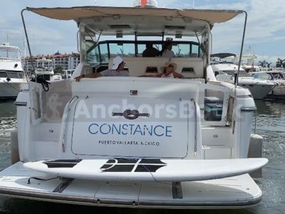 Luxury Yacht Rental In Puerto Vallarta, Jalisco | Tiara 44