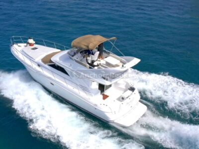 SEA RAY FLYBRIDGE FOR 15 PEOPLE IN CANCUN