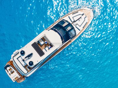 Galeon 640 Fly "FGstar" (68 FT)