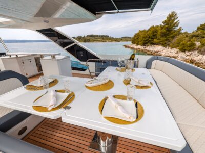 Galeon 640 Fly "FGstar" (68 FT)