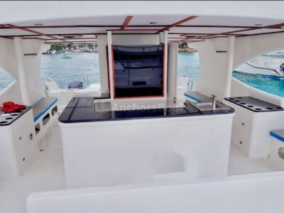 Exclusive Yacht Rental: 5-Star Crew & Captain Provided🥳