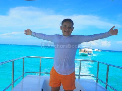 Private 4 hour party boat in Punta Cana