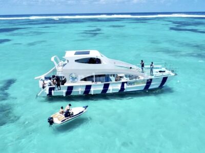 Premium yacht available in Punta Cana Shared Party