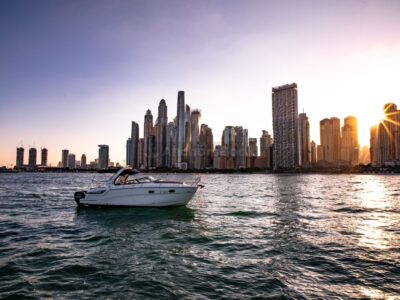 AnchorsBook BMW Yacht – Nora 33ft (8 PAX)