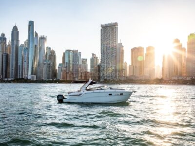 AnchorsBook BMW Yacht – Nora 33ft (8 PAX)