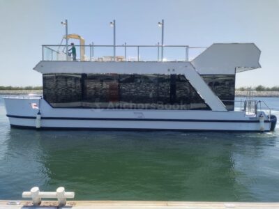 New 2023 Build Houseboat Rental In Yas Marina