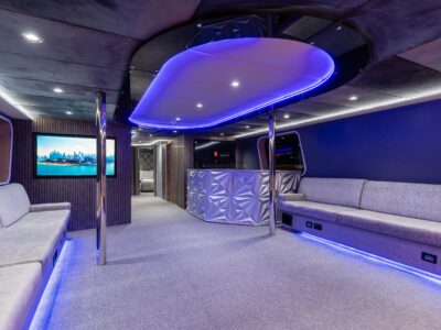 Sweet Caroline Dubai 142ft VIP Mega Yacht - Up To 150 Guests
