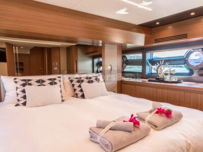 FULL DAY RENTAL - Riva Stander 48ft