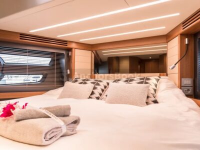 FULL DAY RENTAL - Riva Stander 48ft