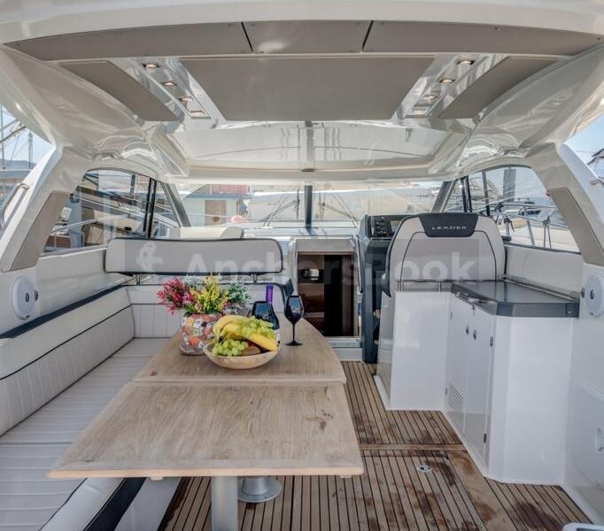 Leader 40 Vip Private 2022 Yacht - 8PAX