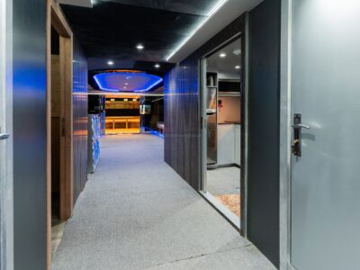 Sweet Caroline Dubai 142ft VIP Mega Yacht - Up To 150 Guests