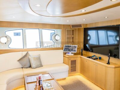 3-6 Hour Birthday Party 76ft Yacht With Cake, Decorations & Inflatables / Waterslides – (Up to 45PAX)