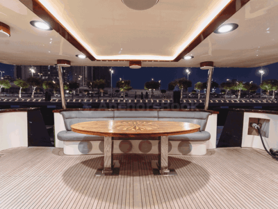 VIP Dubai 151ft Yacht Rental For Up To 120 Guests