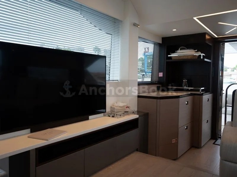MULTIPLE HOURS RENTAL - Sunseeker Manhattan 55ft