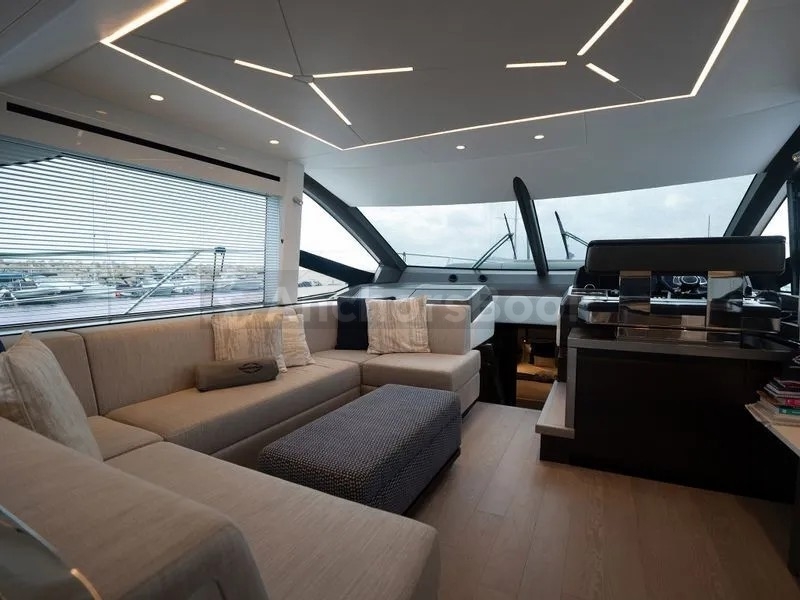 MULTIPLE HOURS RENTAL - Sunseeker Manhattan 55ft