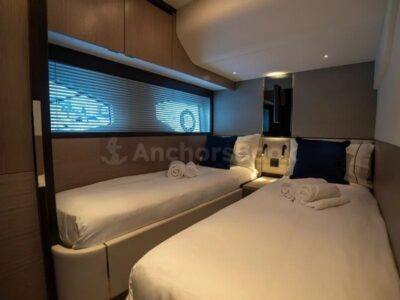 MULTIPLE HOURS RENTAL - Sunseeker Manhattan 55ft