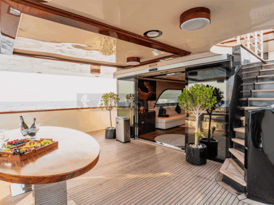 VIP Dubai 151ft Yacht Rental For Up To 120 Guests