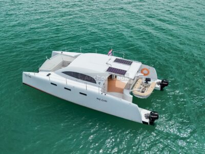 Hot Chilli 38 ft. Power Catamaran
