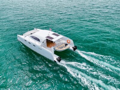 Hot Chilli 38 ft. Power Catamaran